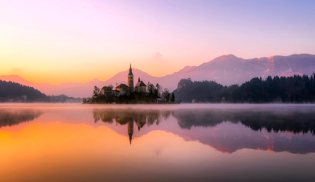 Smart water recycling system inside household